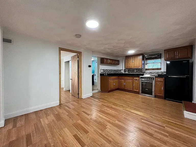 47 Bickford Ave #B — Photo 1