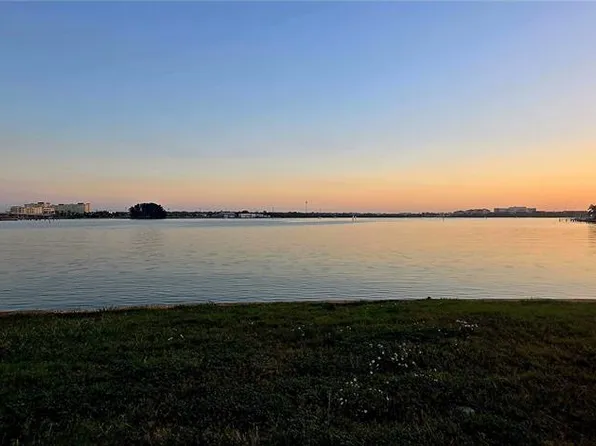 376 145th Ave E #27, Saint Petersburg, FL 33708