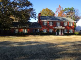 405 E Wilson Ave, Greenwood, MS 38930