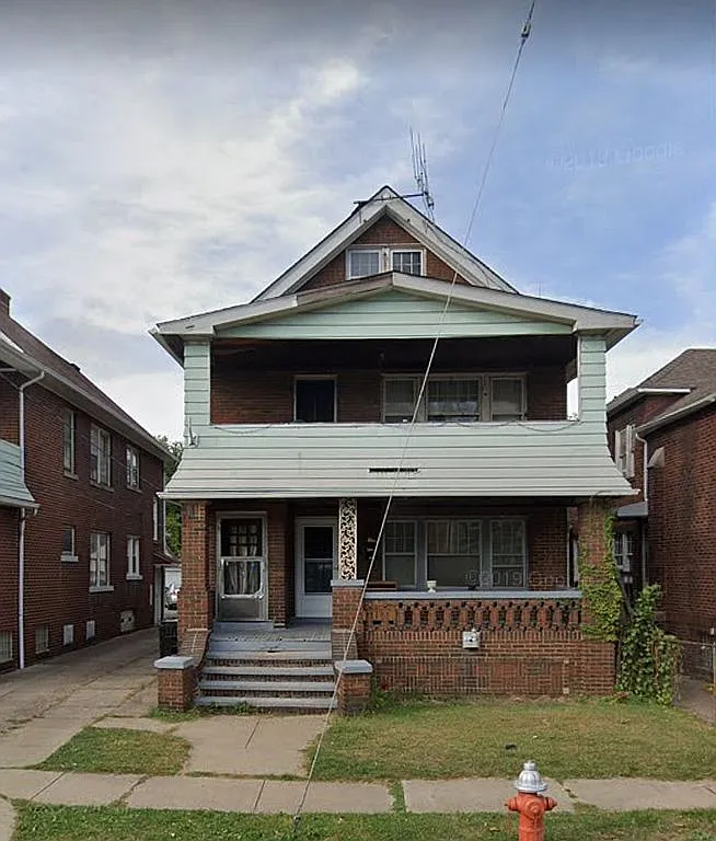 3544 Trent Ave photo 1