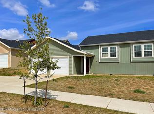 302 25th Ave NE, Watford City, ND 58854