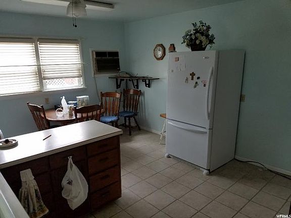 4th image of 776 W 640 N Unit 5