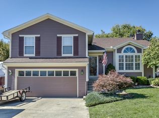 218 Huntsman Blvd, Raymore, MO 64083