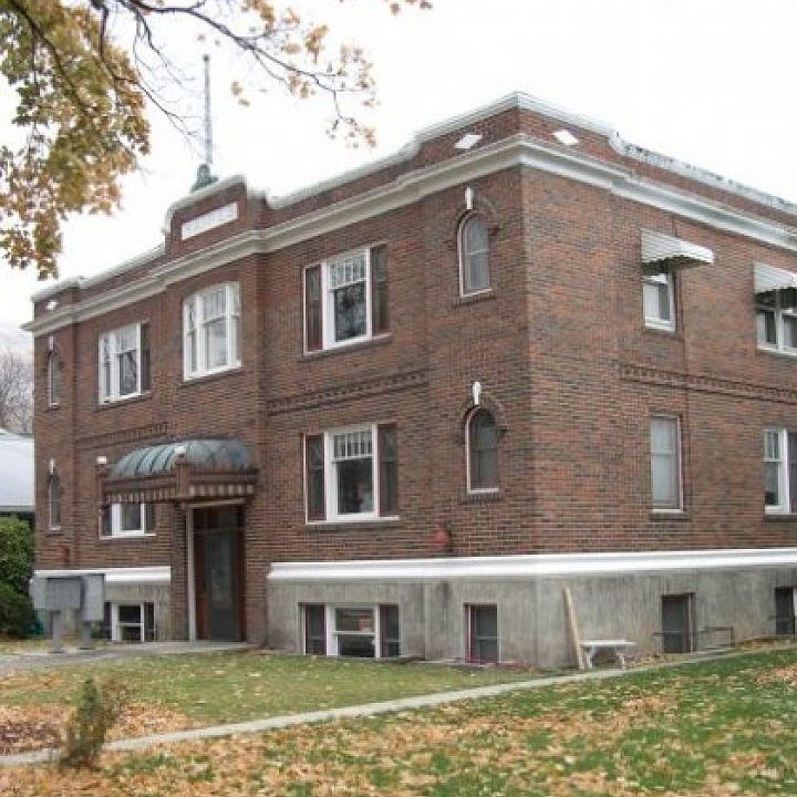 1st image of 421 Daly Ave APT 12