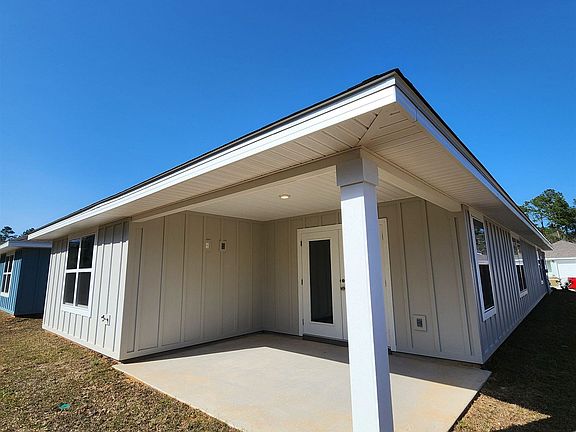 3rd image of 8844 Summer Bay Ln