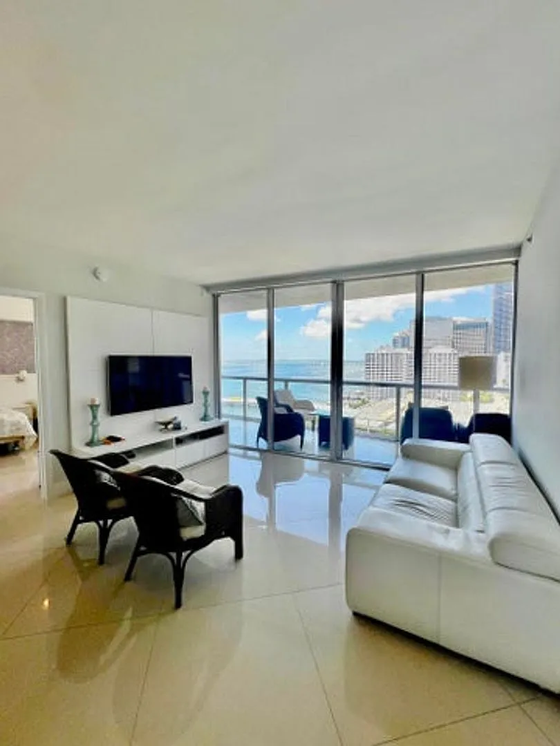 495 Brickell Avenue 1605, Miami, FL 33131 - 2779 — Photo 3