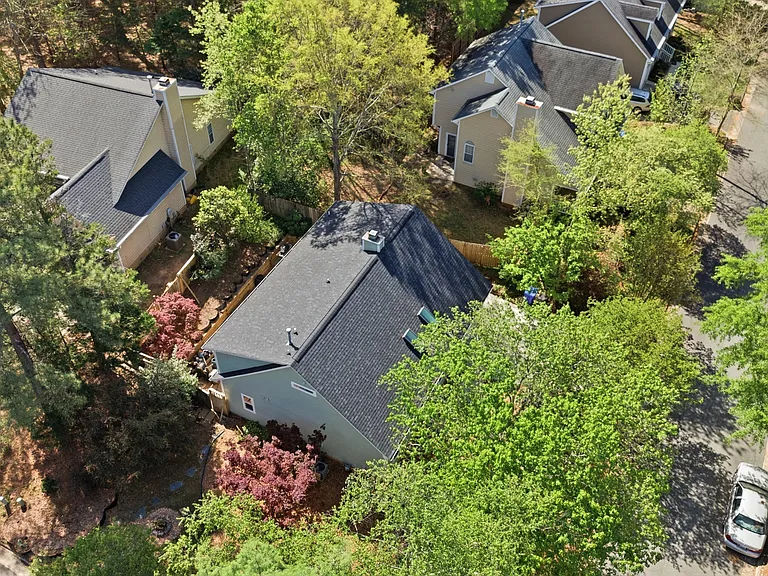 206 Covington Dr — Photo 34