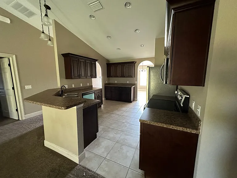 16736 SW 21st Terrace Rd — Photo 13