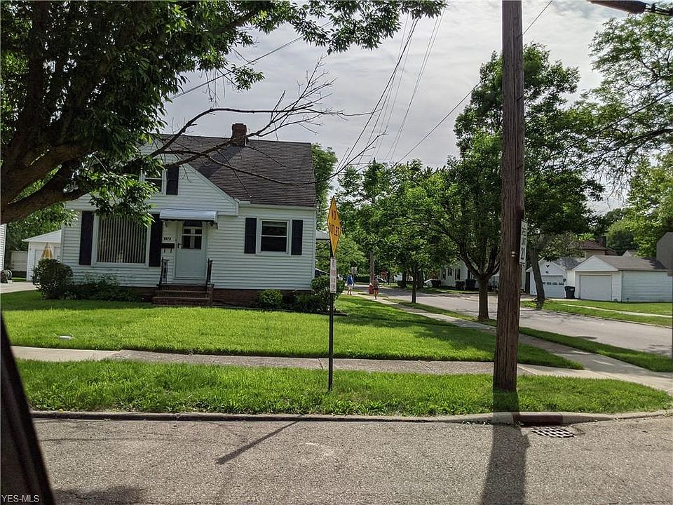 1st image of 1372 Caryl Dr