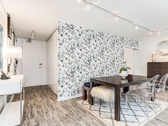 5th image of 900 N Lake Shore Dr APT 410