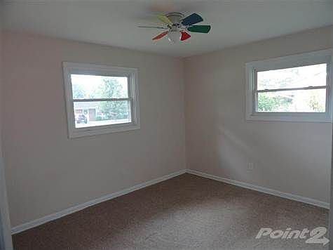 5th image of 310 McDonald Dr