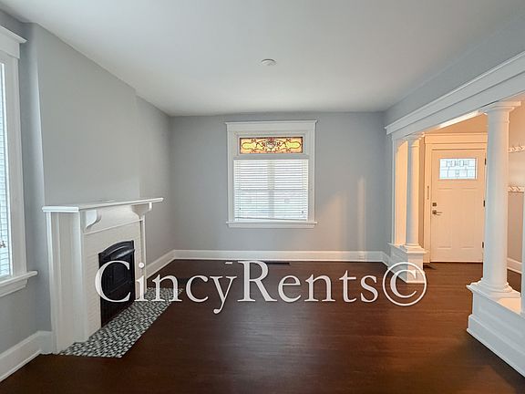 4th image of 2220 Williams Ave #1