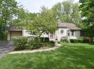 1110 Wing Ave, St Charles, IL 60174