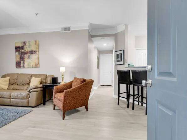 1300 Park West Blvd Unit 812, Mount Pleasant, SC 29466