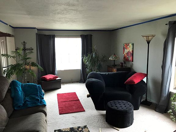5th image of 2368 W Sherman Blvd