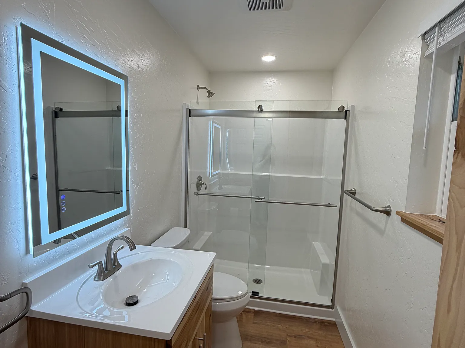 2 bed, $1,850 — Photo 4