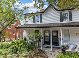 30 Elizabeth St S, Richmond Hill, ON L4C 3V4