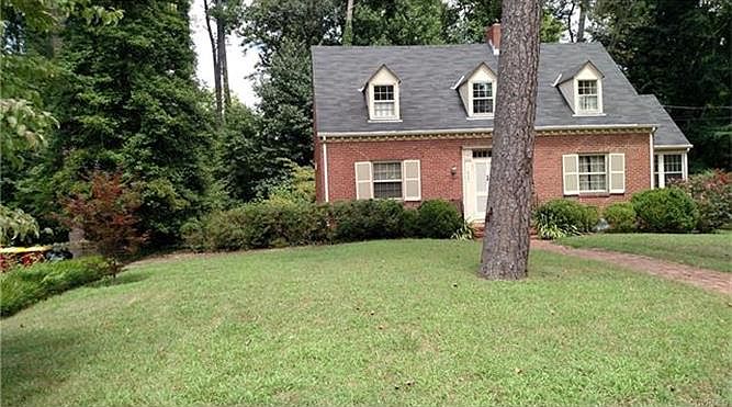 2nd image of 2031 Woodland Rd