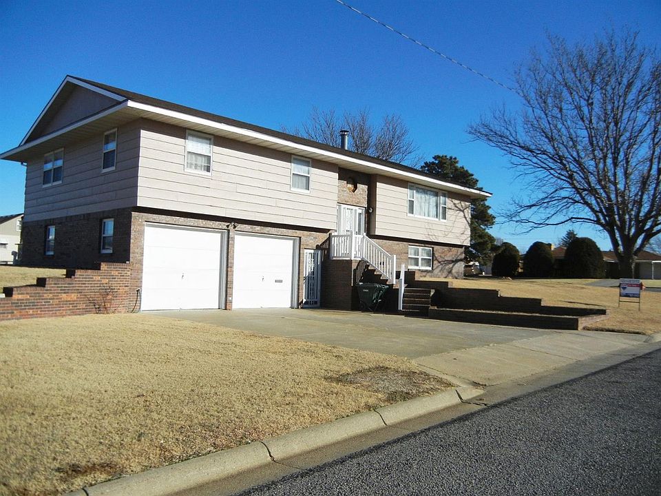 1st image of 214 E Buckeye St