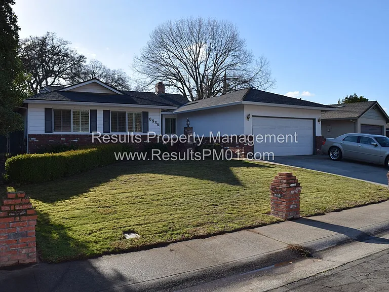 6936 Brookcrest Way — Photo 1