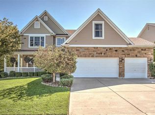 1052 Wyndgate Ridge Dr, Lake Saint Louis, MO 63367