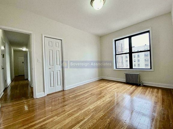3rd image of 590 Fort Washington Ave #33C