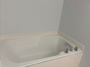 2454 Laurel Cir NW, Atlanta, GA 30311