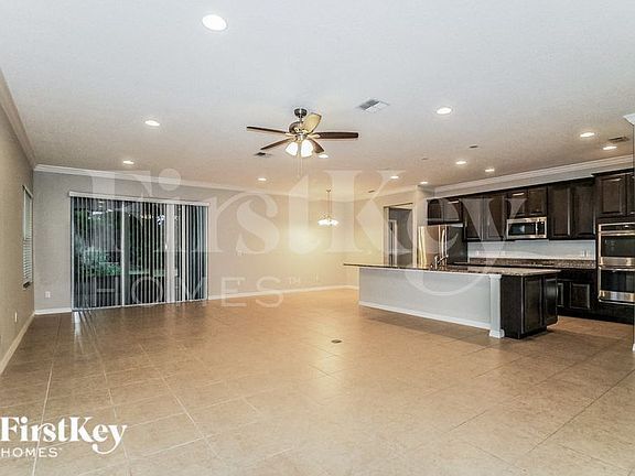 4th image of 23545 Shallow Ave