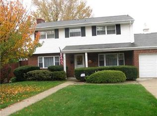 213 Joyce Dr, Pittsburgh, PA 15212