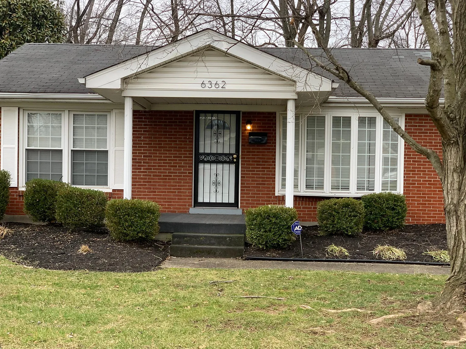 6362 Doe Run Rd photo 1