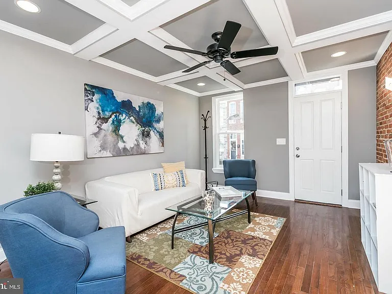 1505 Clarkson St — Photo 30