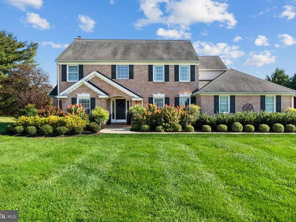 2411 Haddon Hurst Ct, Fallston, MD 21047