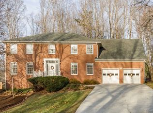 3531 Round Hill Rd, Lynchburg, VA 24503