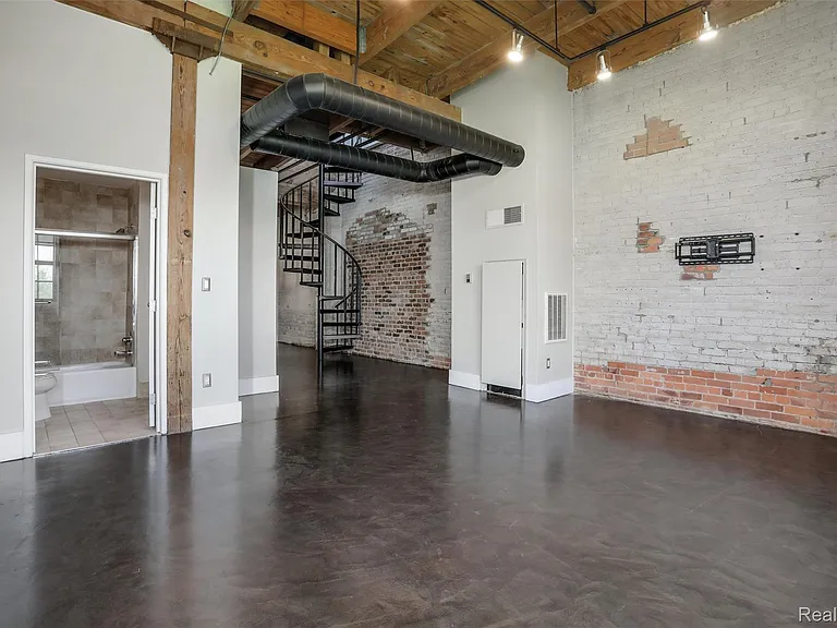 6533 E Jefferson Ave #413W — Photo 19