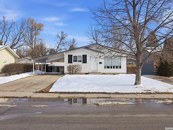 2nd image of 335 Avondale ROAD