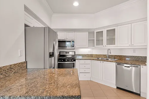 404 N Horne St N #D31 Photo 1 404 N Horne St N #D31 Photo 1