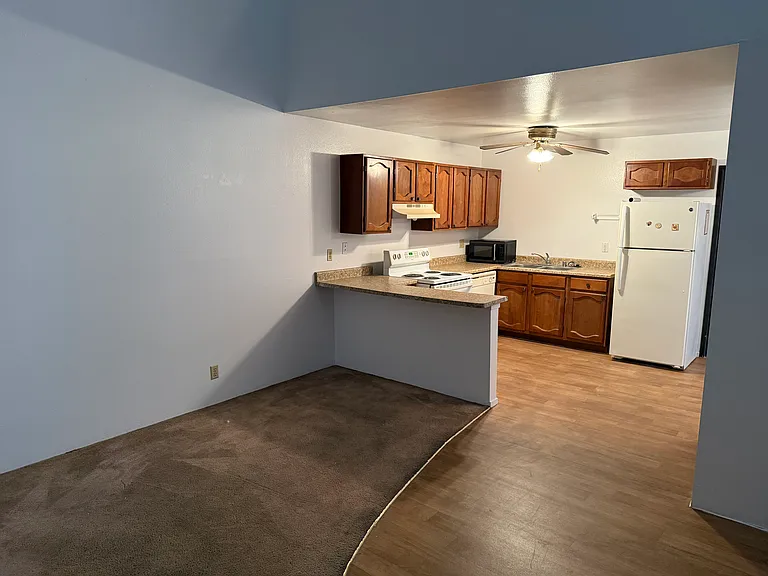 5246 Golden Ln #D — Photo 13