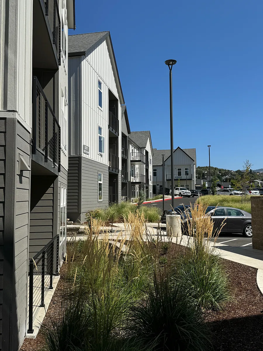 Building Photo - Cedar Commons