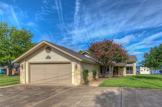1st image of 114 Web Isle Dr