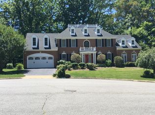 8528 Oak Pointe Way, Fairfax Station, VA 22039