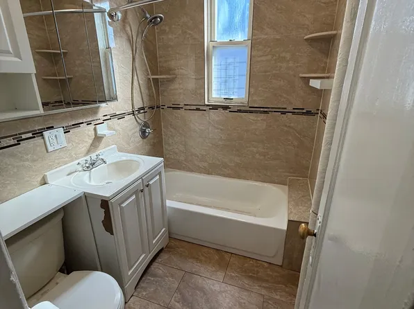(undisclosed Address), Bronx, NY 10461