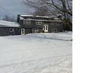 1035 Smithridge Rd, Bridgeport, NY 13030