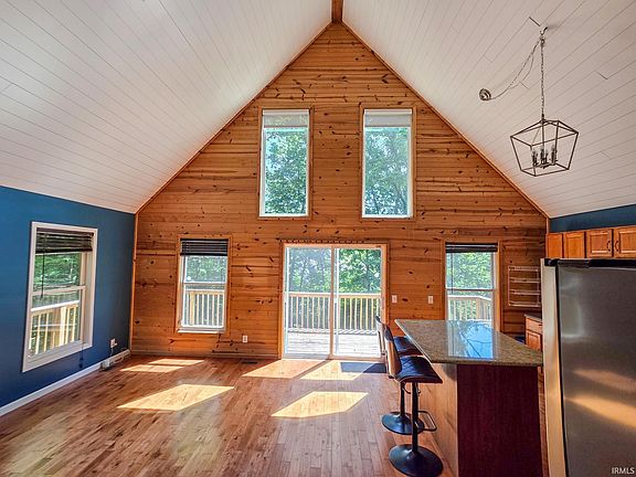 5th image of 5835 N Maple Grove Rd