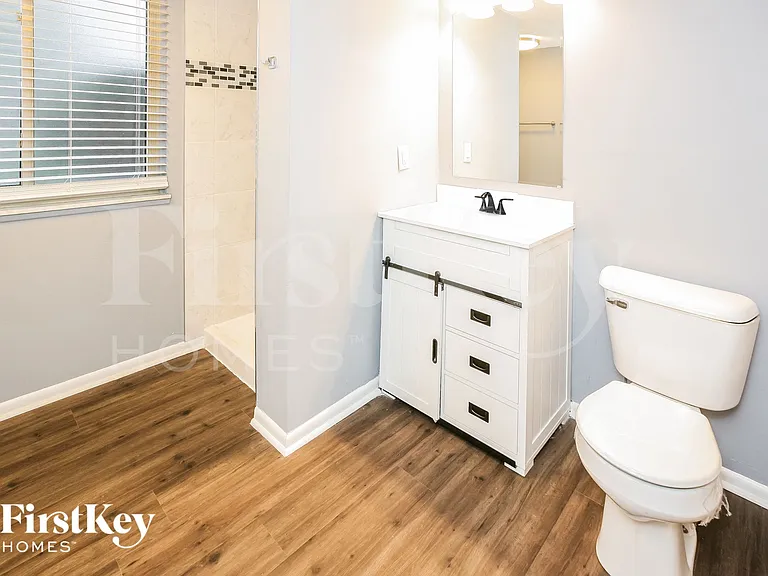 7843 Stafford Ln — Photo 13
