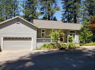 10440 Hanging Wall Dr, Grass Valley, CA 95945