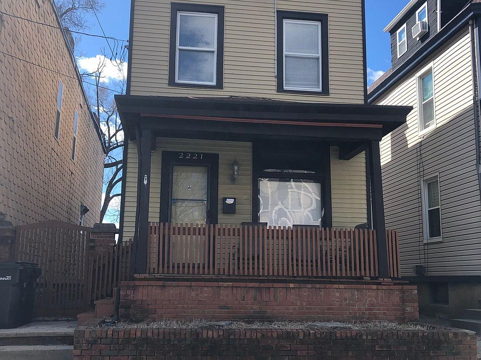 1st image of 2221 Stratford Ave