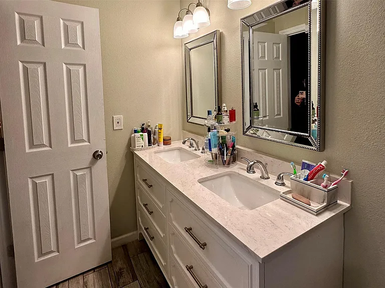 7810 Kellwood Dr — Photo 7