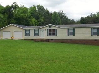 8234 Darlington Heights Rd, Farmville, VA 23901