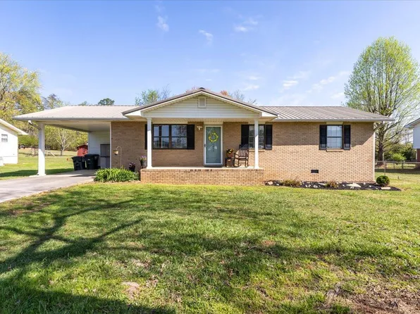 224 Bicentennial Trl, Rock Spring, GA 30739