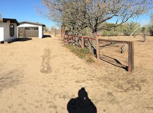 15500 El Centro St, Hesperia, CA 92345